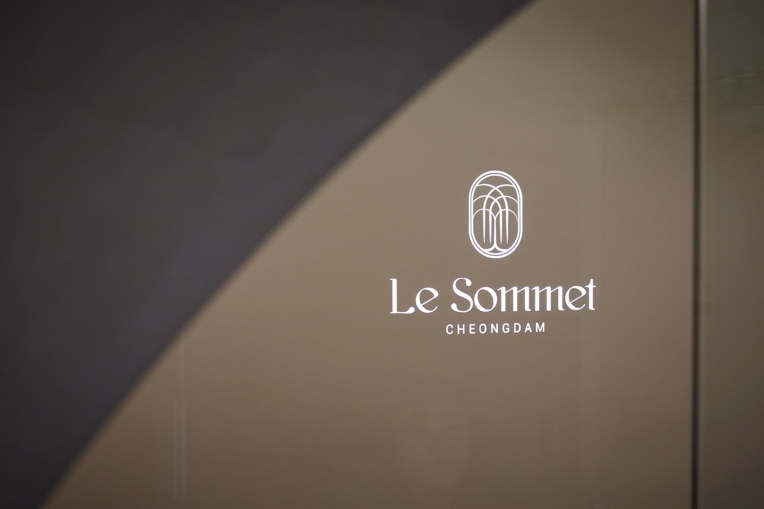 Clinic - Le Sommet Clinic - Jivaka Beauty